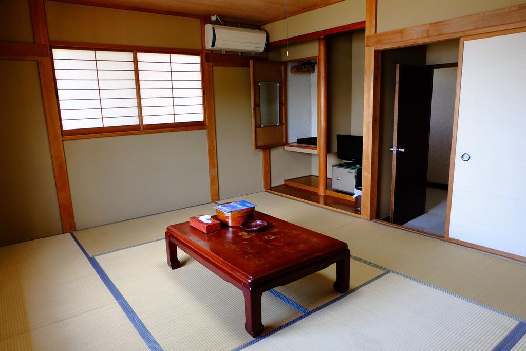 Komaya Ryokan Fujikawaguchiko Chambre photo